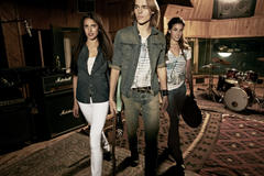 macy's american icons campaign launches tomorrow with fun and festivities from coast-to-coast