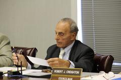 Vecchio Narrowly Wins GOP Nomination